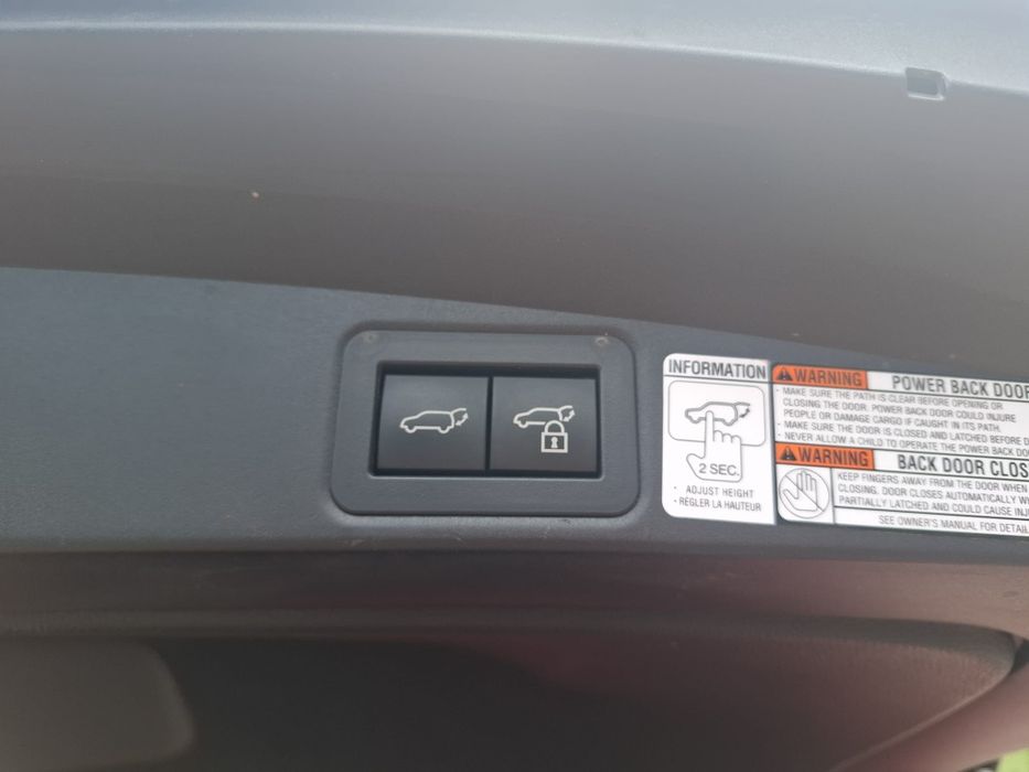 Vand Toyota Corolla hybrid 2024