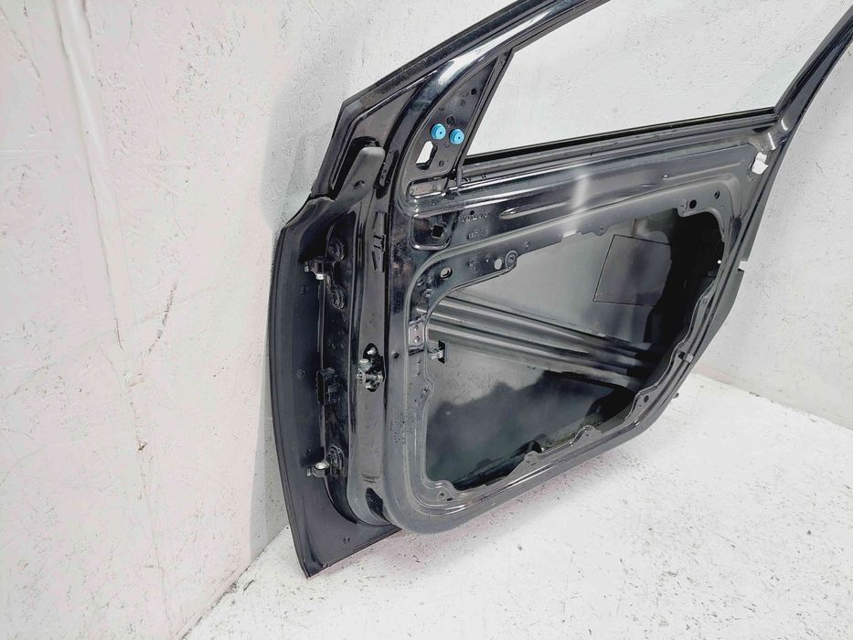 Usa dreapta fata Volvo V40 [Fabr 2013-2019] 45200 Black Sapphire