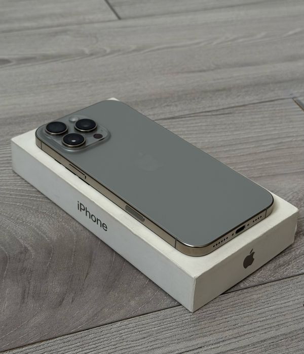 Apple iPhone 16 Pro Max 256GB 100%