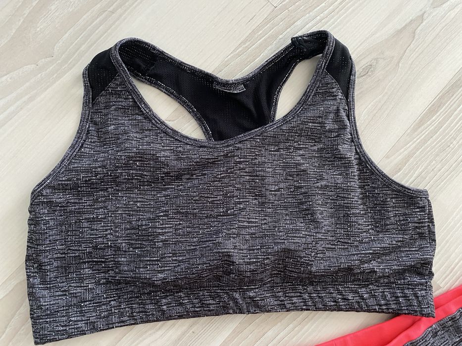 Vand costum fitness 3 piese marime L
