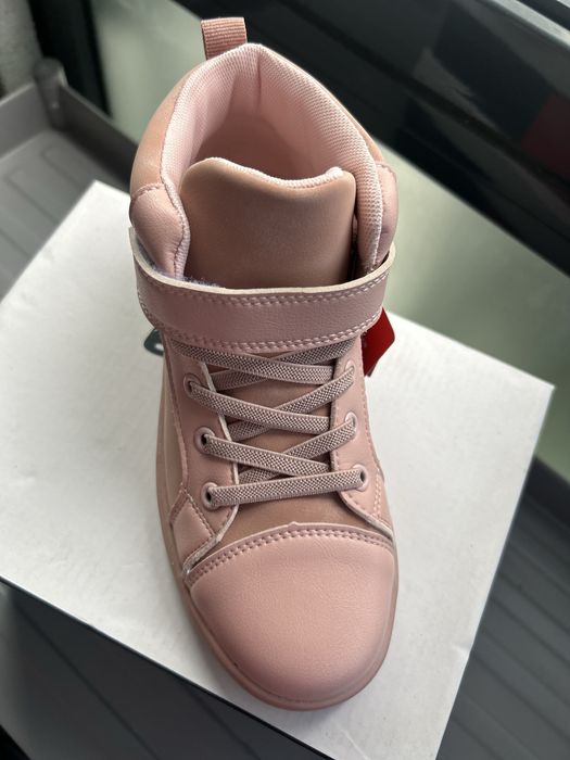 Ghete apawwa pentru fete