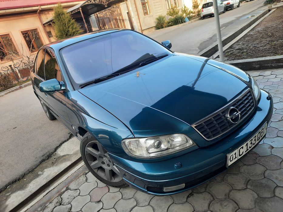 Продаётся автомобиль марки опель омега объёмом двигателя 3.2