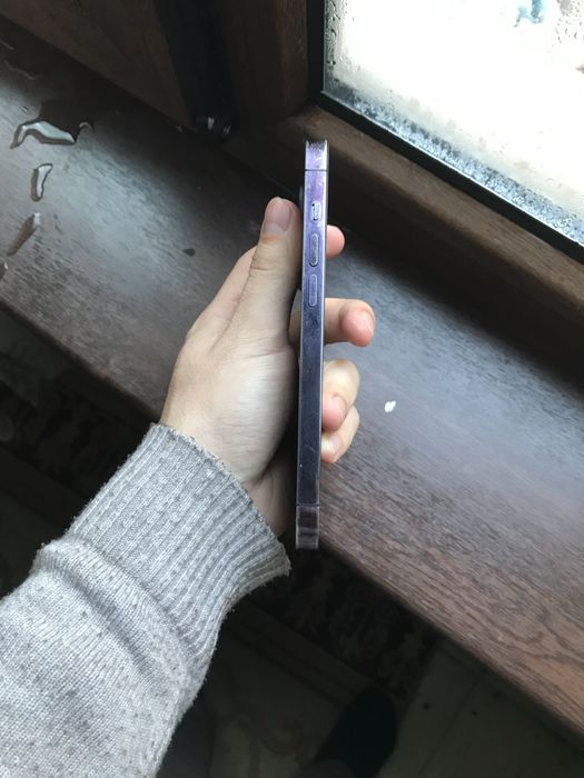 Iphone 14 pro iphone 13 proni puliga
