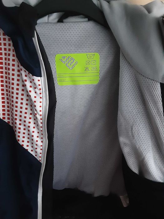 Geaca ski de club de la Vitalini -marime 10 ani