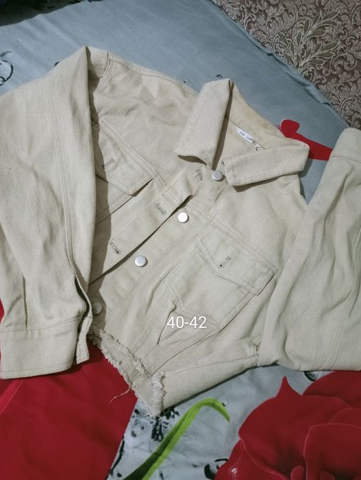 Продам женскую одежду