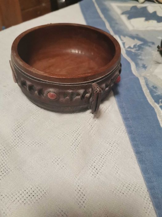 Продавам сувенири