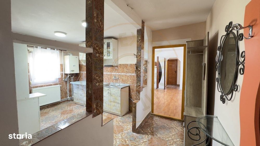 Apartament 2 camere Etaj IV, Carei MV1 -Zona Dr.Coica-Str. N.Titulescu