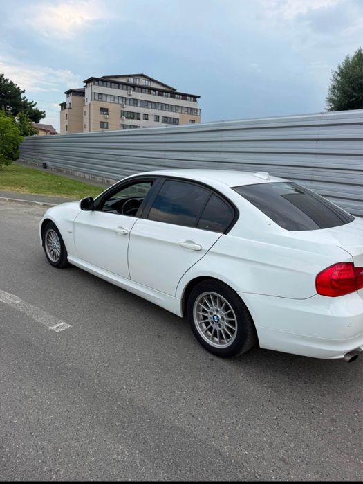 Bmw seria3 e90 Facelift 2011