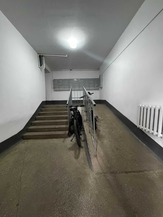 Продам 2х комн Батыс