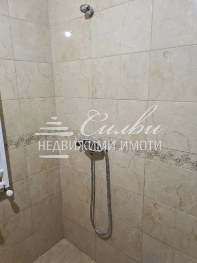 Продава се Тристаен апартамент в Шумен, Добруджански - 103 кв.м за 1367 €/кв.м - Снимка #10