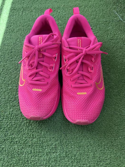 Маратонки Nike 36,5