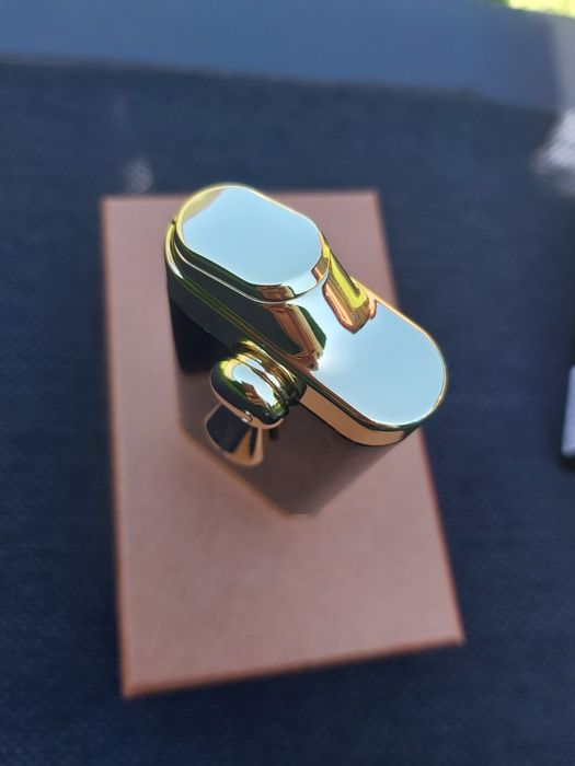 Луксозна запалка за пури с подарък резачка,два цвята