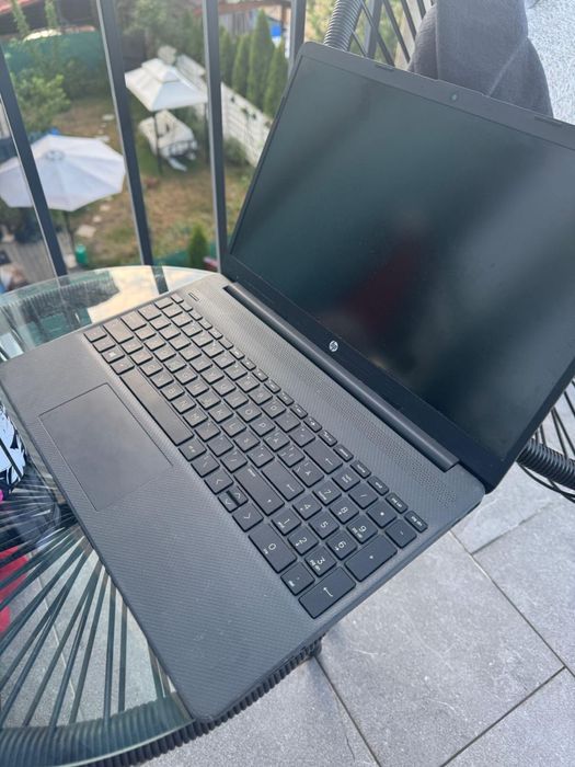 Laptop HP in stare ok cu procesor amd athlon gold 3150U 2