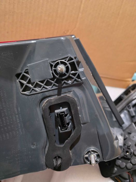 Vand stopuri bmw f10