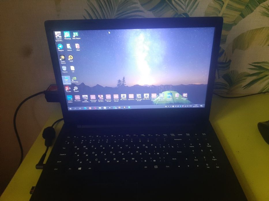 Продаю Ноут Lenova