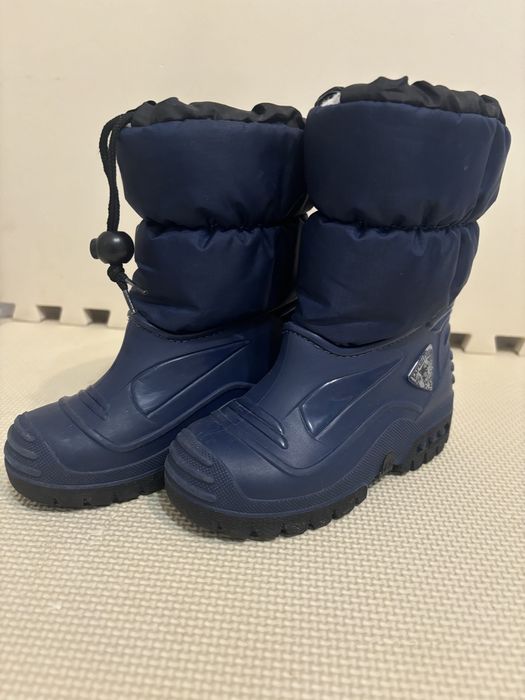 Нови детски боти,  и боти,ботуши като нови