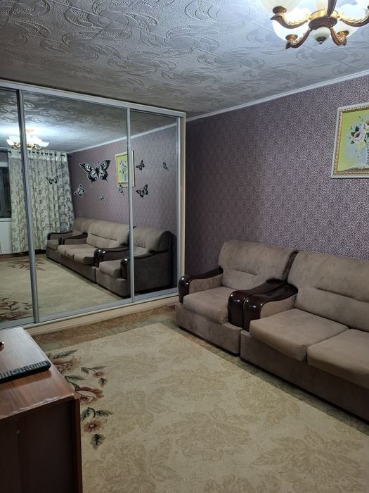 Сдается 2х комнатная в центре города