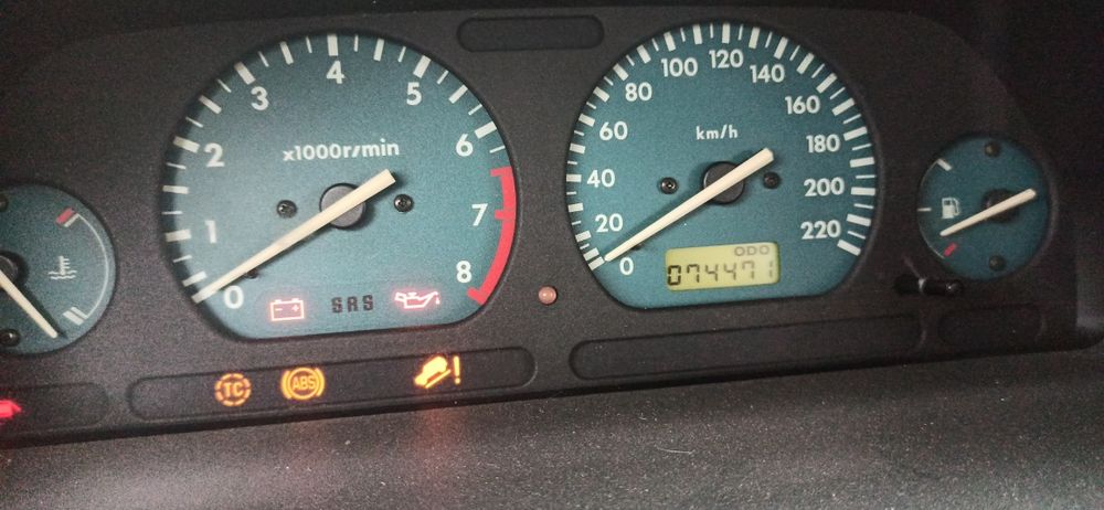 Prodavase land rover