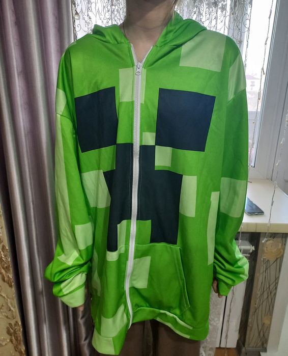 кофта с крипером