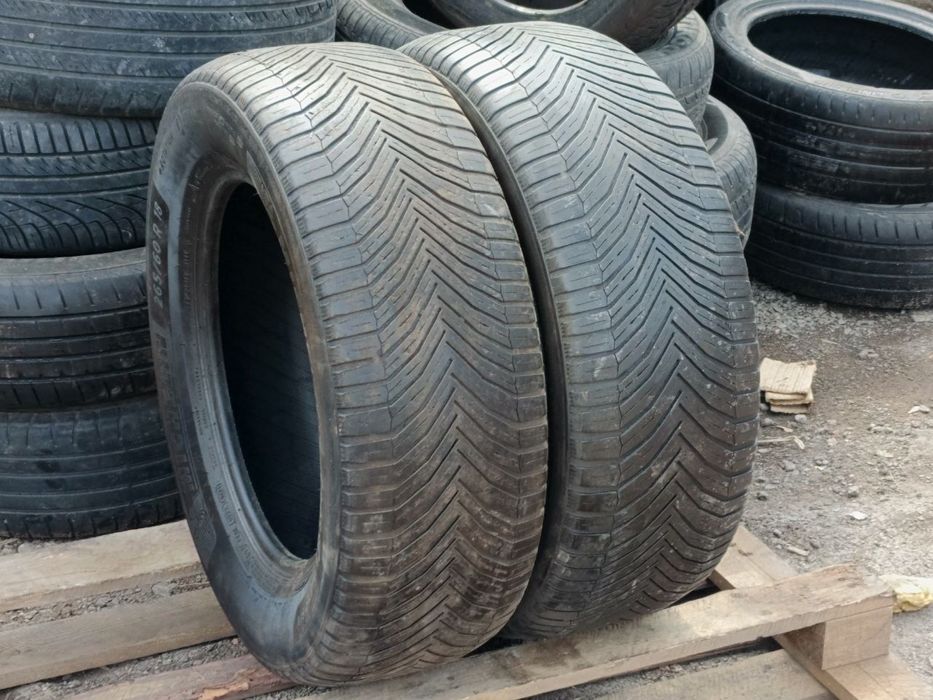 265/60/18 пара шин MICHELIN