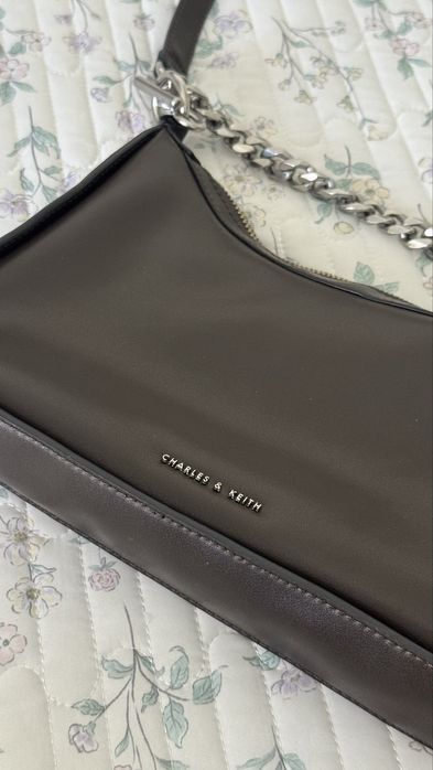 Charles & Keith сумка