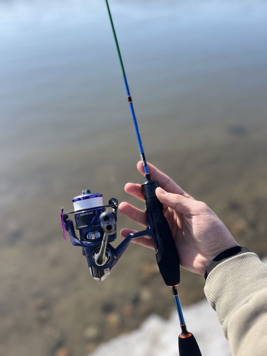 Катушка рыболовная спиннинговая