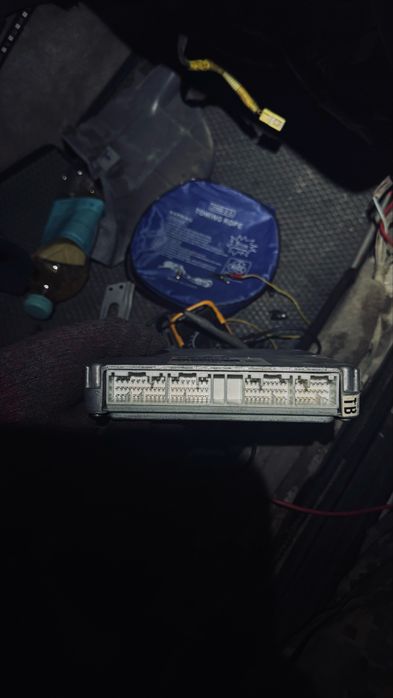 M-VOLT Автоэлектрик на выезд 12V / 24V