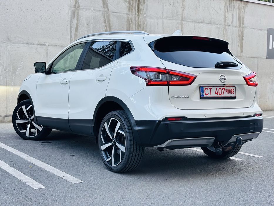 Nissan Qashqai Facelift 2019/160.000km/Tekna/Panoramic/Camere 360/Semipiele/Lane assist/Blind Spot/Scaune incalzite/Keyless Entry