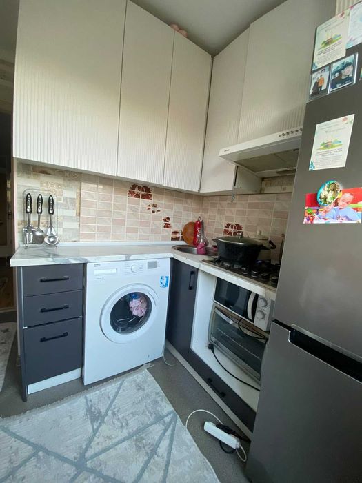 Продам 2х комн кв АБХ Электрон