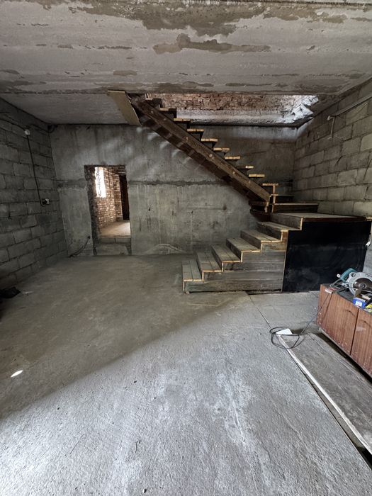 Продам дом 3 уровня, ул. Лермонтова