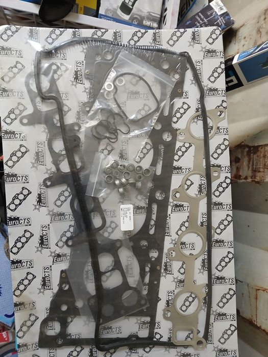 Распродажа запчастей на ФОРД , СПРИНТЕР