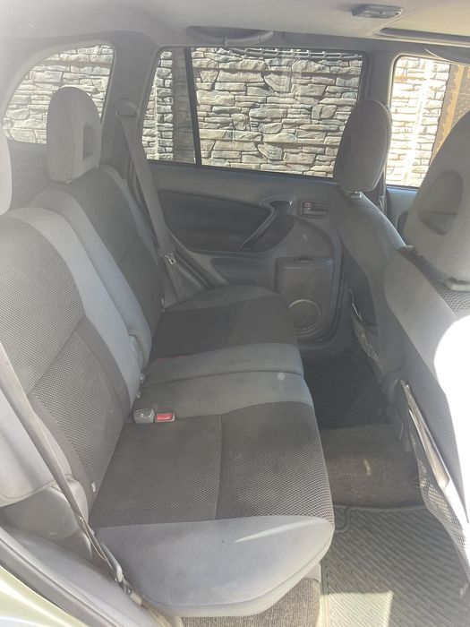 Toyota rav 4 бензин / газ