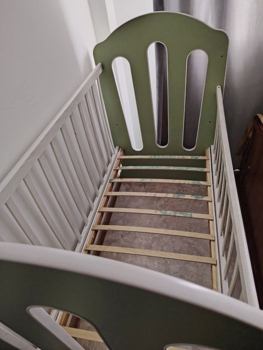 Детская кровать продам