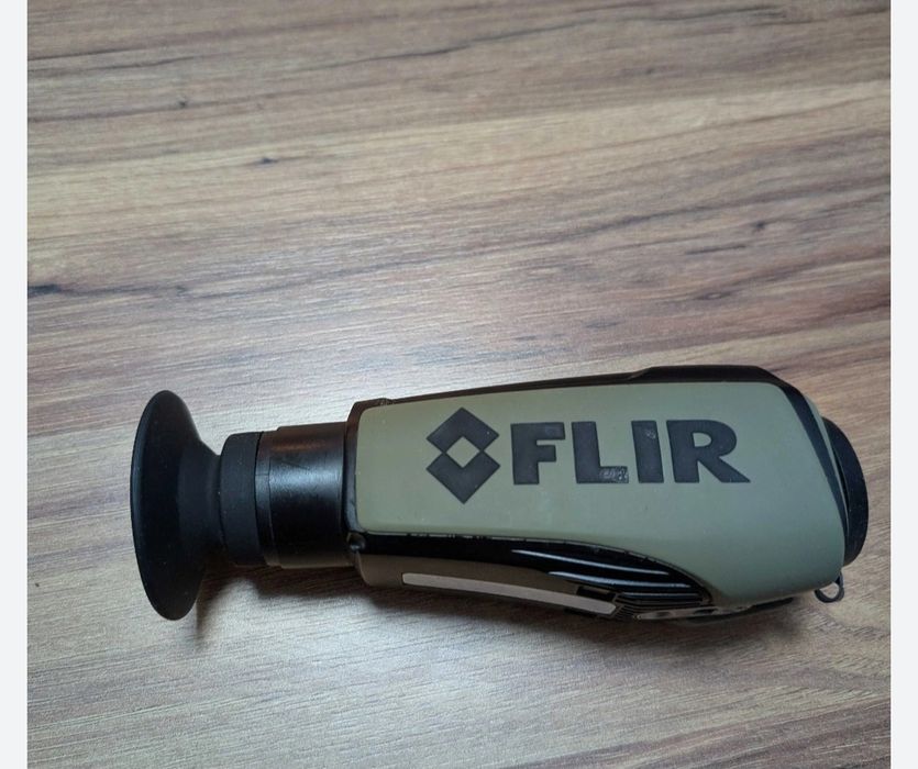 Vând monoclu cu termoviziune