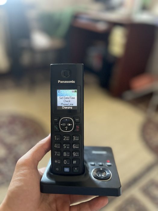 Panasonic KX-TG7861UE беспроводной радиотелефон