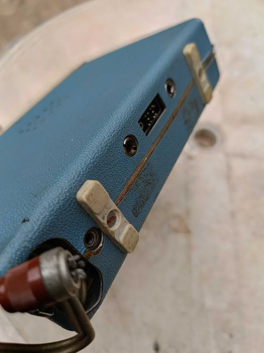 Ретро транзистор "Akkord" УКВ