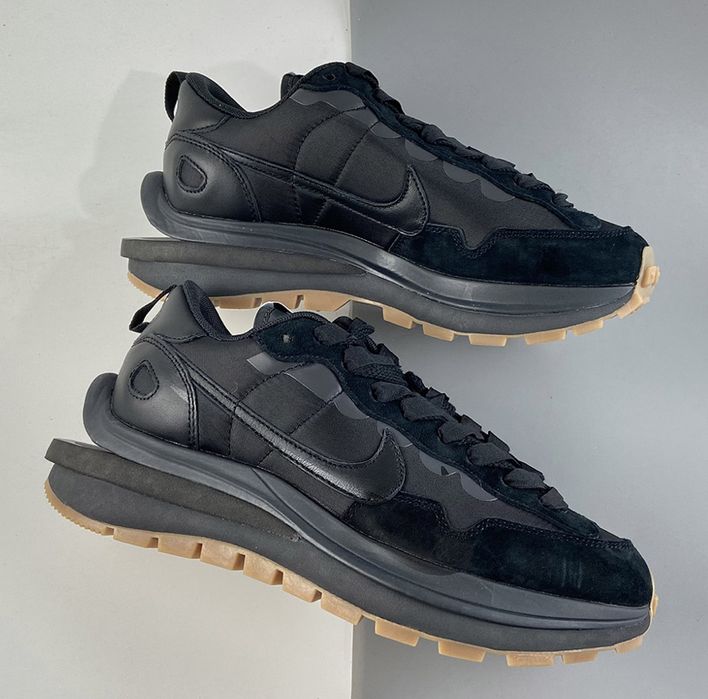 Нови мъжки маратонки Sacai x Nike VaporWaffle black