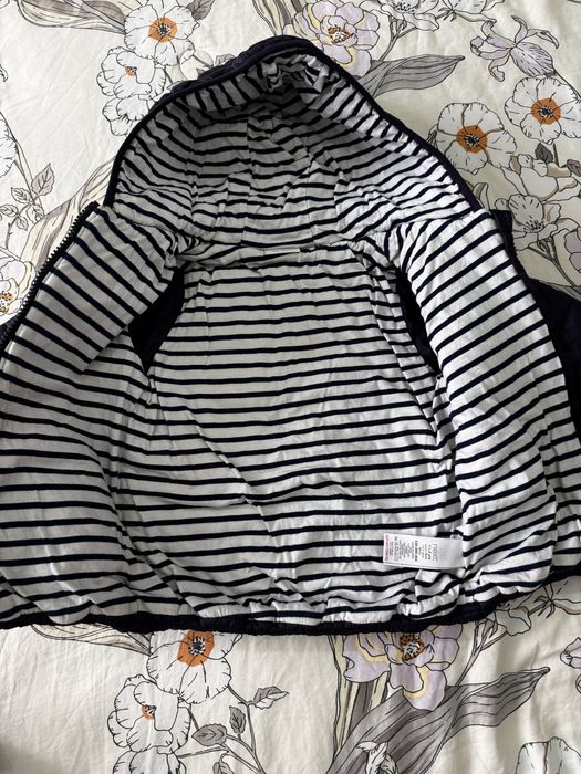 Продам куртку на мальчика