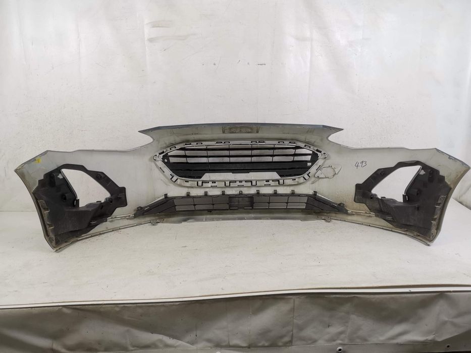 Форд Фокус / Ford Focus Преден бампер с решетка радиатор и долна решет
