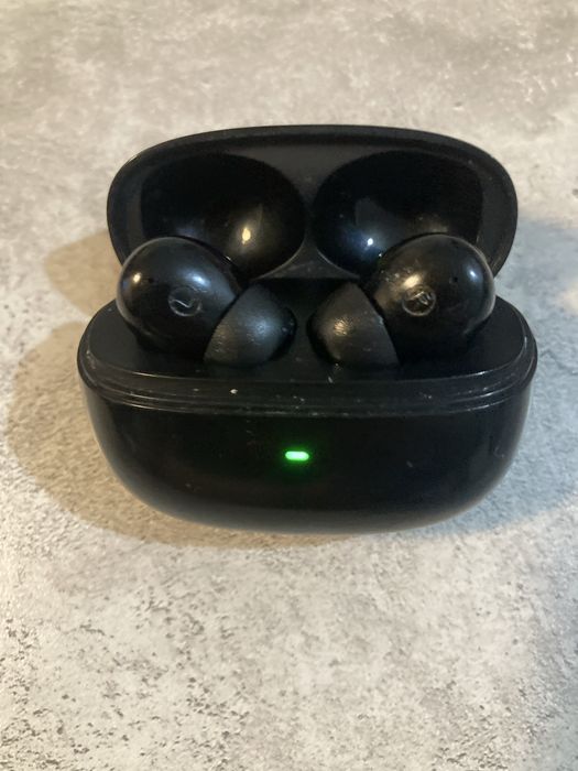 Наушники б/у продам