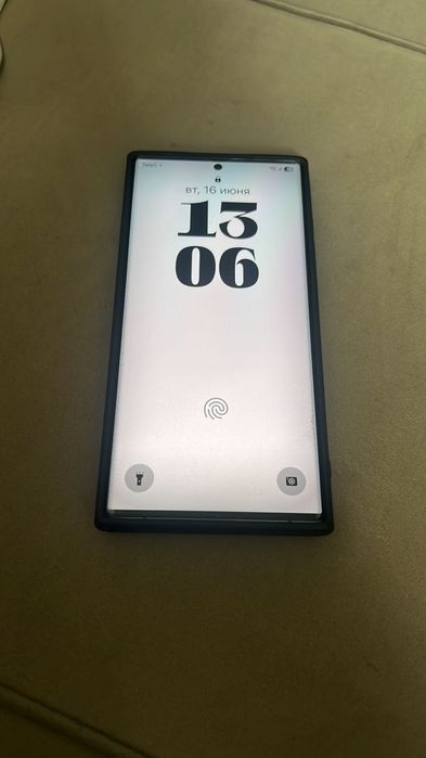 Samsung s22 ultra в отличном состояни
