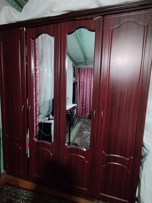 Mebel spalniy tumbochka