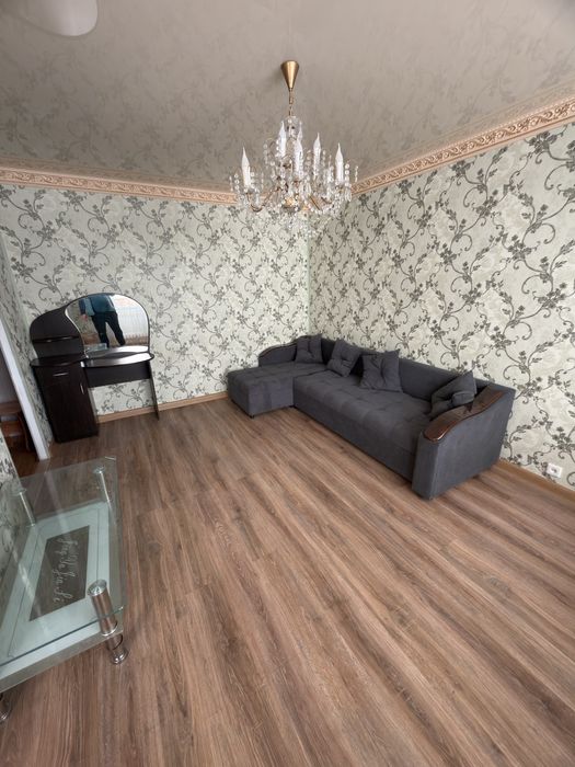 Сдам квартиру на длительный срок