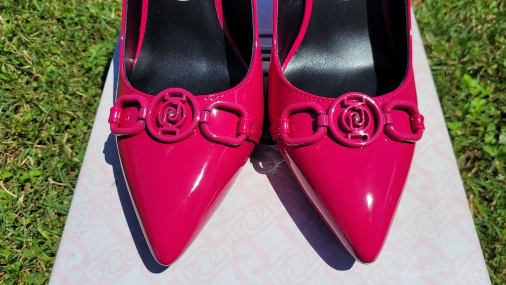 Pantofi Liu Jo, eleganti, noi, marimea 38