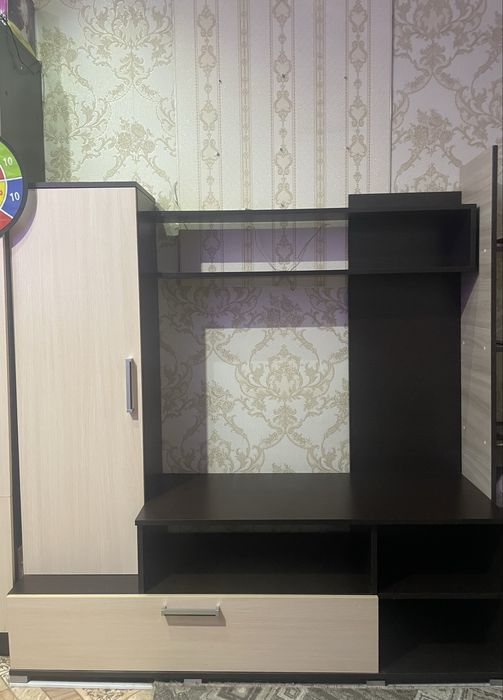 Продается стенка для гостиной
