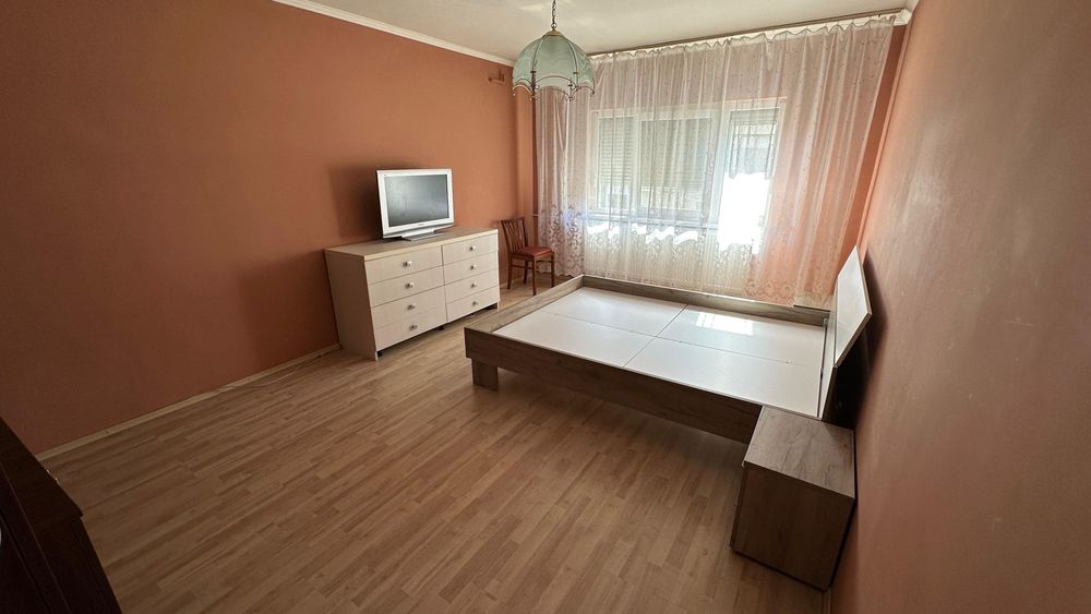 Chirie apartament PB 3 camere zona Ramada
