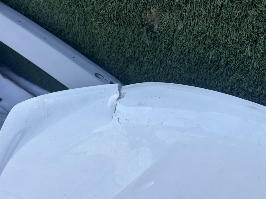 Капот Geely coolray