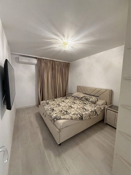 Apartament 3 camere Hils Republica