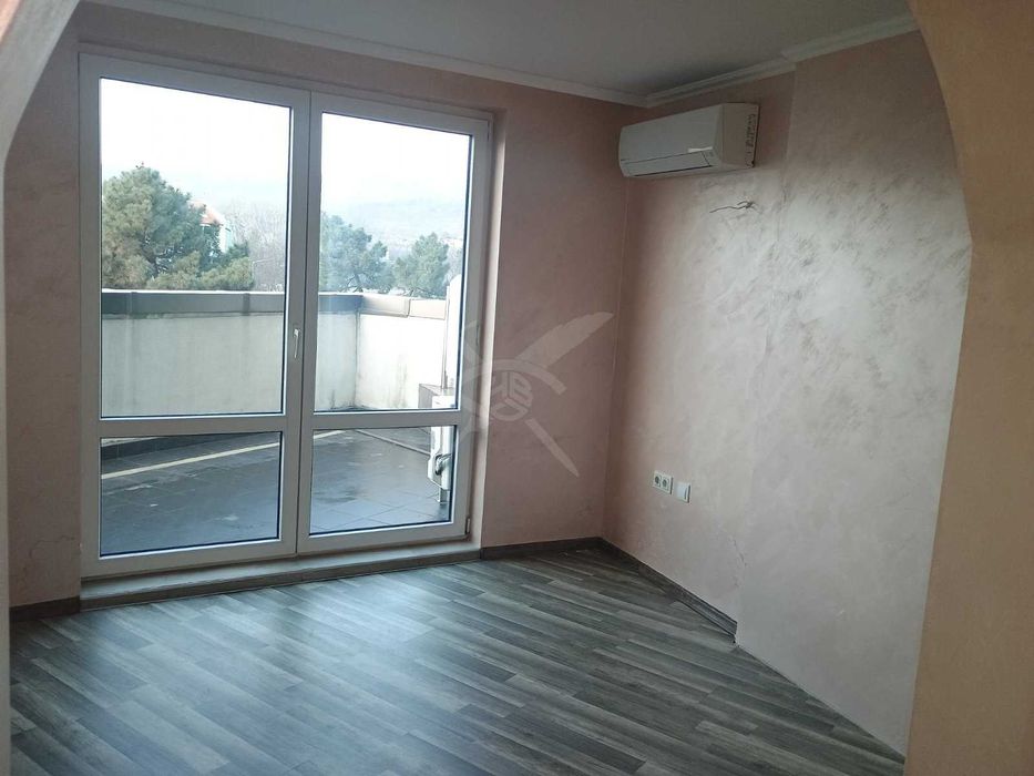 Продава се Двустаен апартамент в к.к. Слънчев бряг - 76 кв.м за 908 €/кв.м - Снимка #1