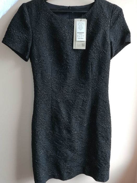 Нови елегантни рокли Daphne